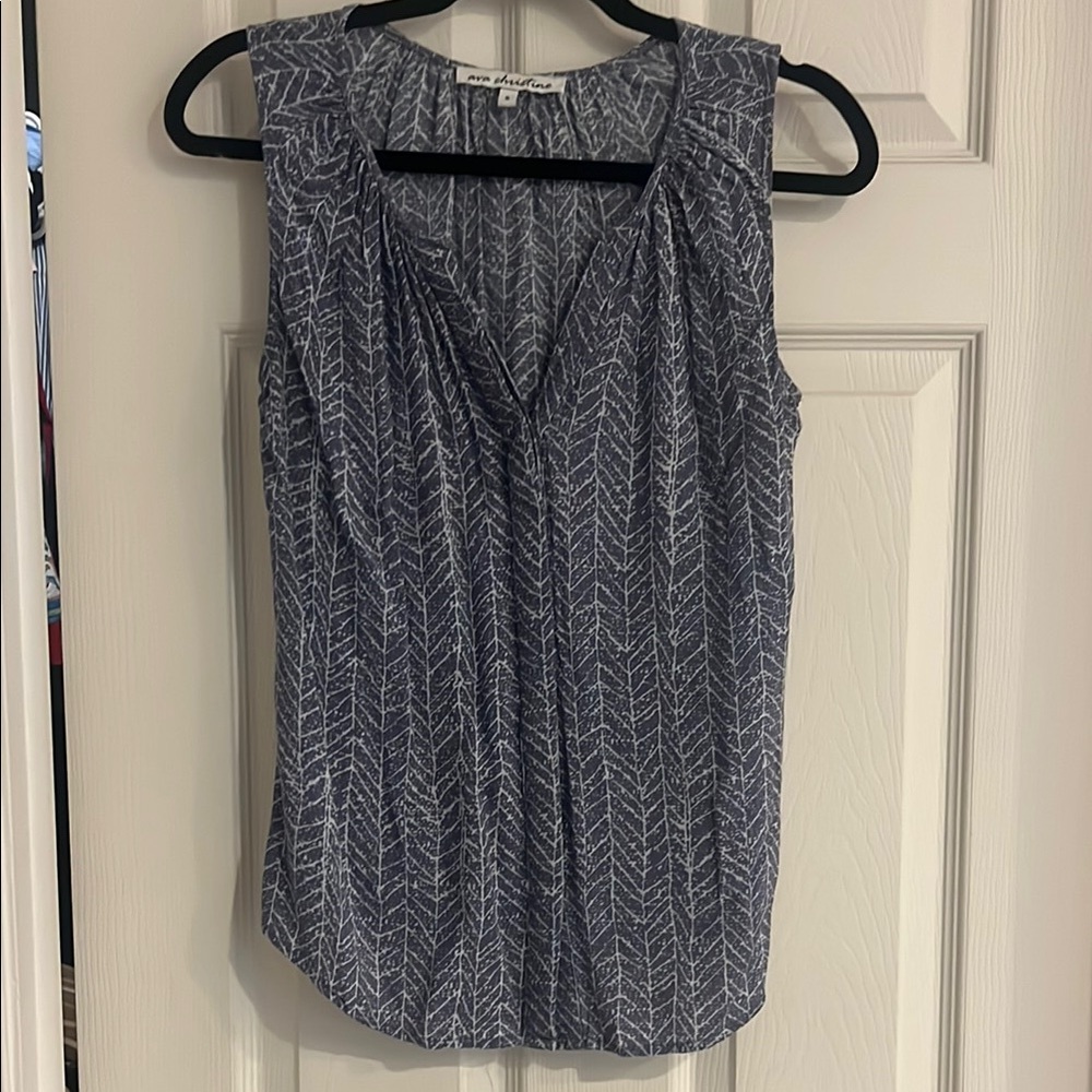 Ava Christine dark and light blue hidden button down sleeveless blouse